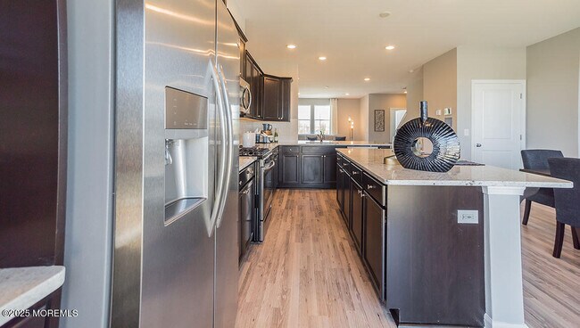 Building Photo - 308 Mantoloking Dr