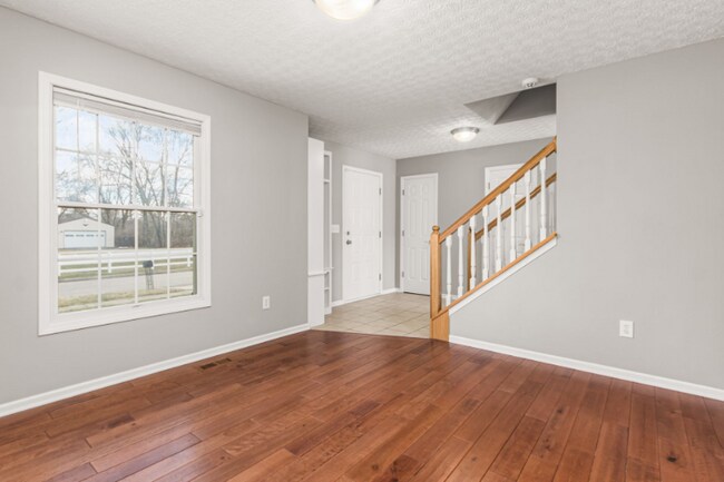 Building Photo - 4409 Leppert Rd