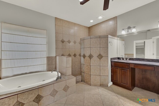 Building Photo - 923 Krona Ct