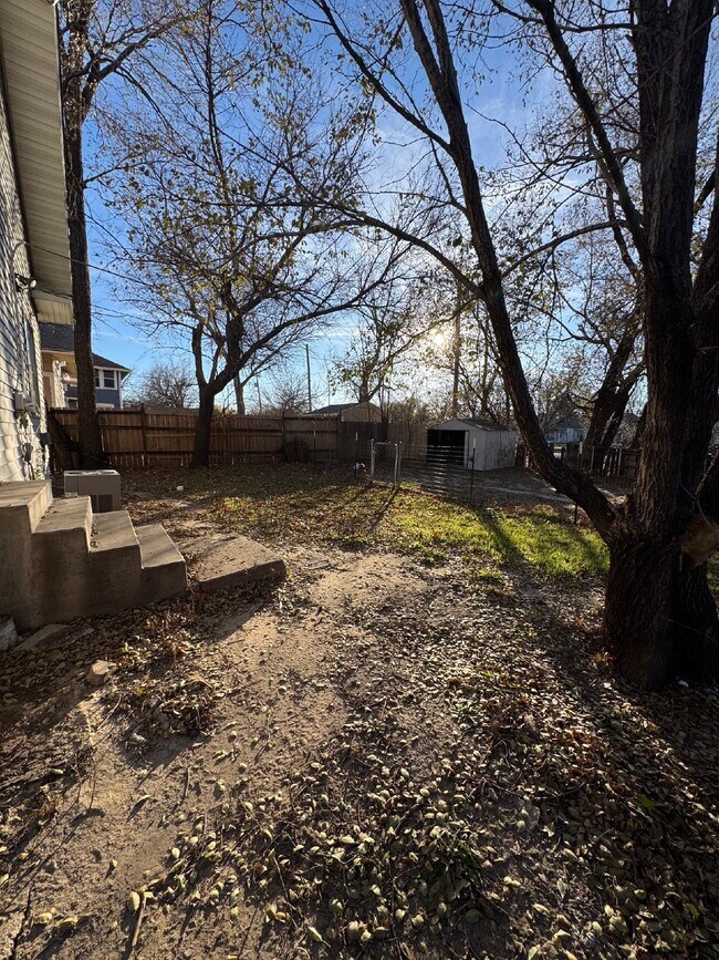 Building Photo - "Charming 3-Bedroom Home in Wichita - Perfect Blend of Comfort & Space!"