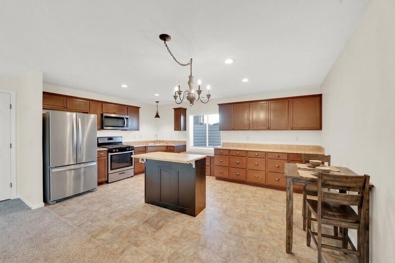 Building Photo - 7246 W Juniper Tree Cove