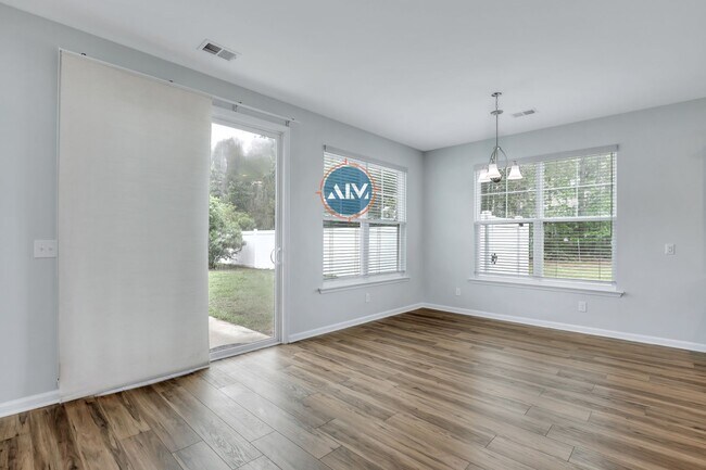 Building Photo - Upgraded 4BR in Heritage at New Riverside – Fenced Yard, Island Kitchen - Available July 15