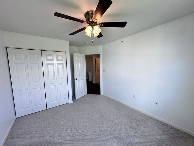 Building Photo - Charming 3 Bedroom Townhome in Palmyra