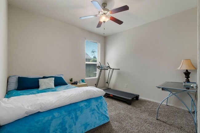 Building Photo - 14011 Wolftrap Ln