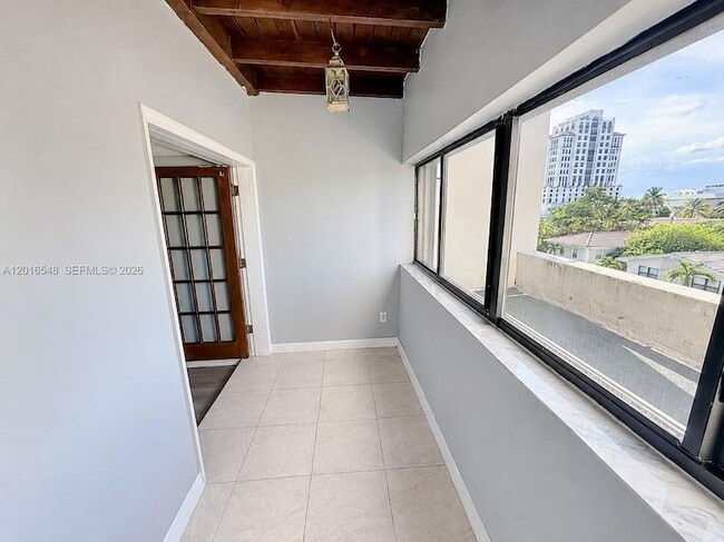 Building Photo - 110 Salamanca Ave