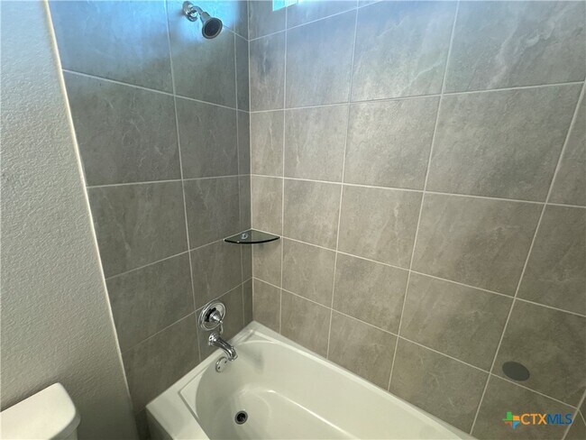 Building Photo - 2214 Wasabi Rd