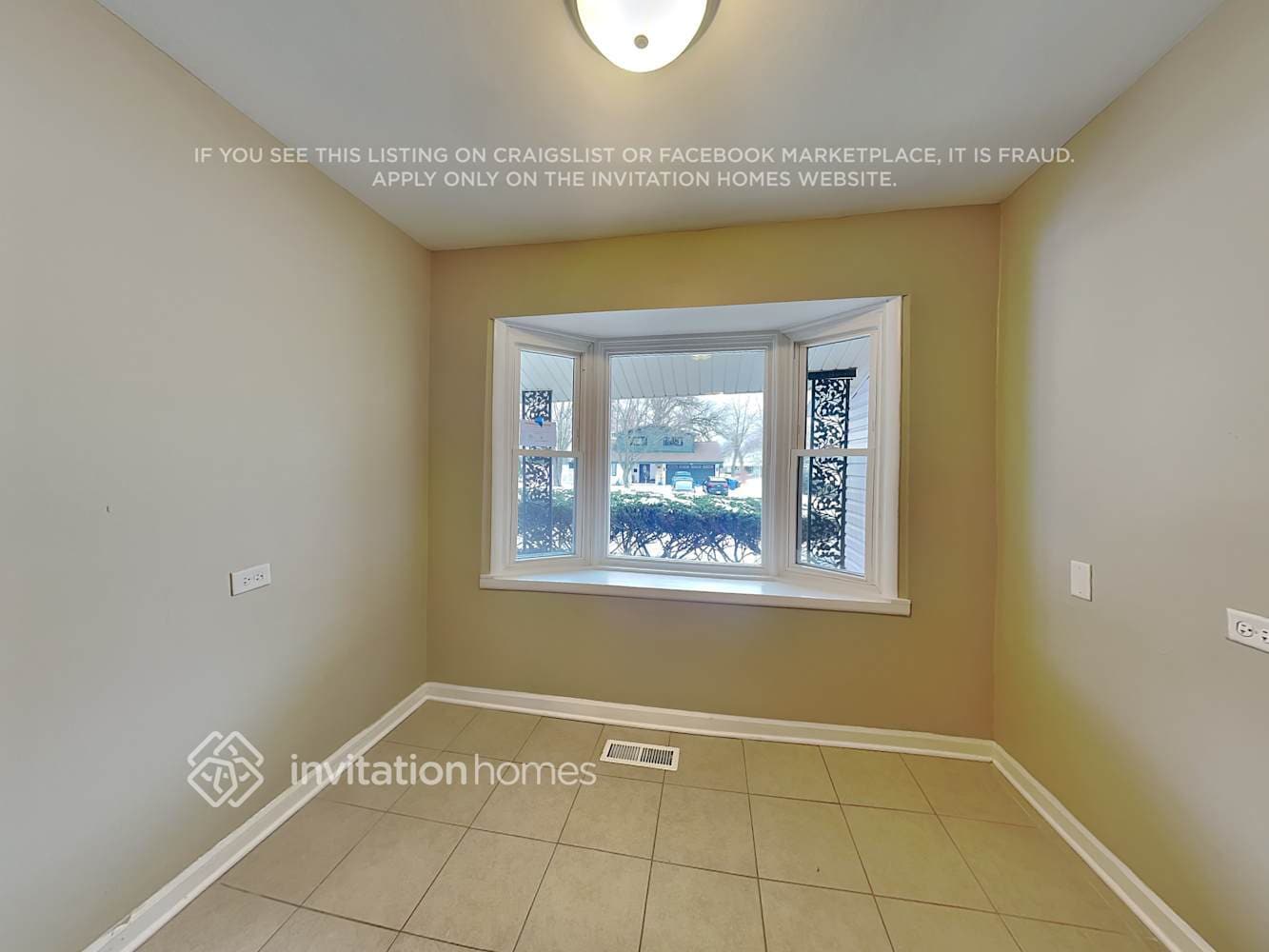 Building Photo - 421 Spruce Dr