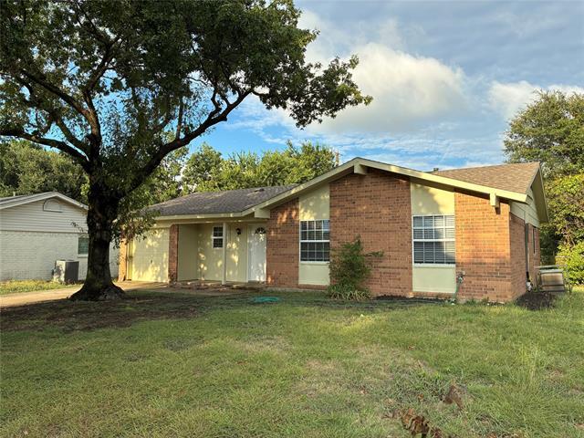 Building Photo - 2622 Foxcroft Ln