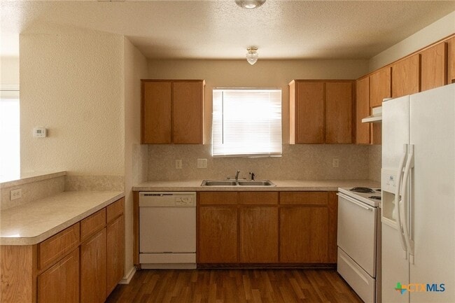 Building Photo - 4101 Gus Dr