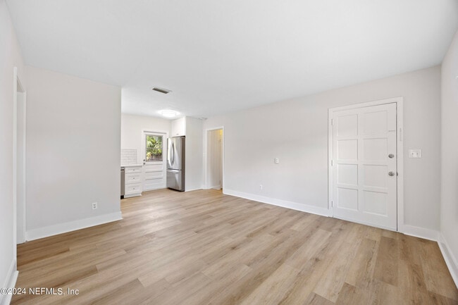 Building Photo - 1871 Arden Way