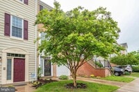 Building Photo - 938 Herons Run Ln