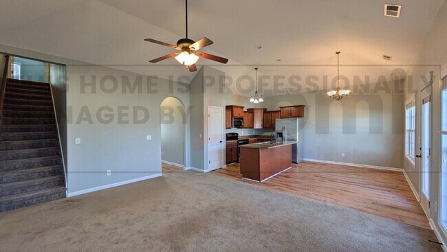 Building Photo - 717 Sleek Fox Dr