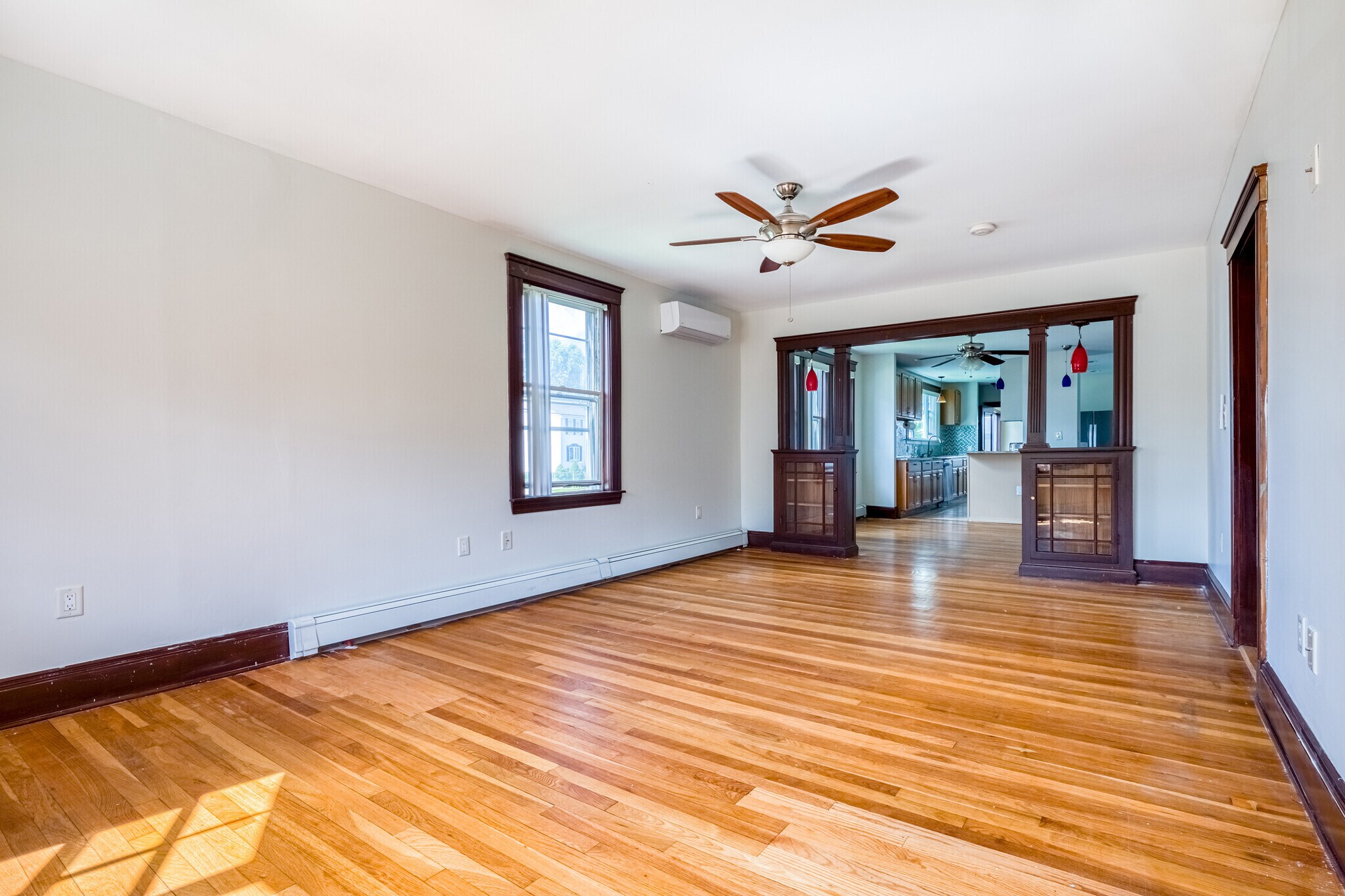 Building Photo - 336 Riverside Ave