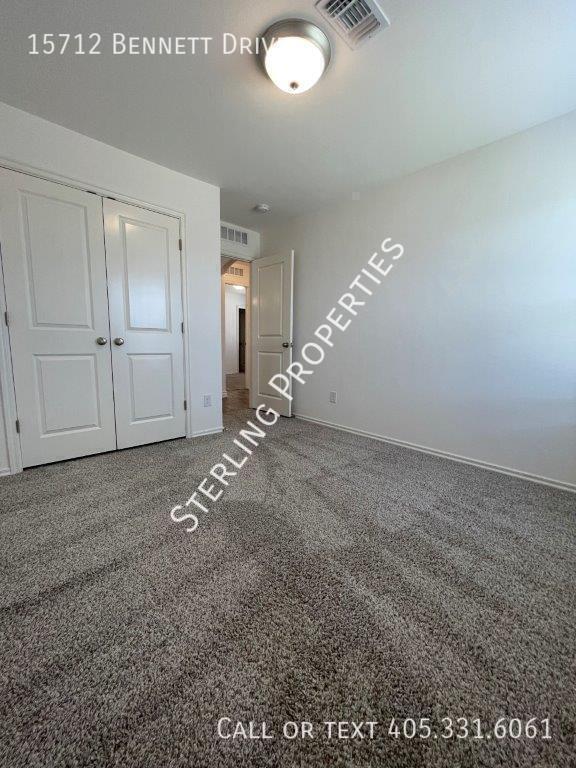 Building Photo - 15712 Bennett Dr