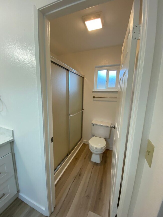 Building Photo - Fully Remodeled Single Story Spacious 3bed/2 bath home on corner lot in Suisun City!!!!