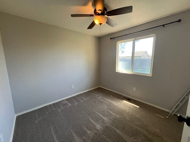 Building Photo - 3 Bed 2 Bath in Caldwell!