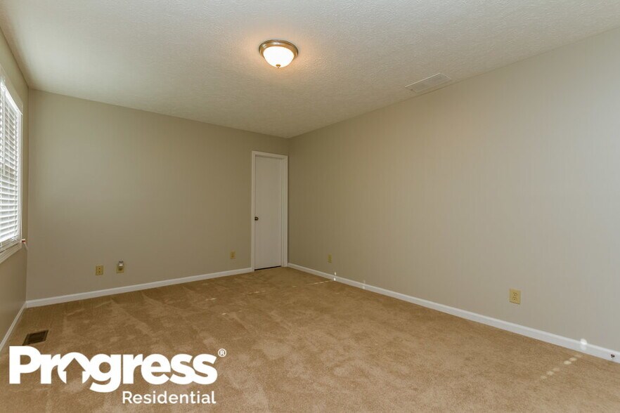 Building Photo - 7665 Geist Estates Dr