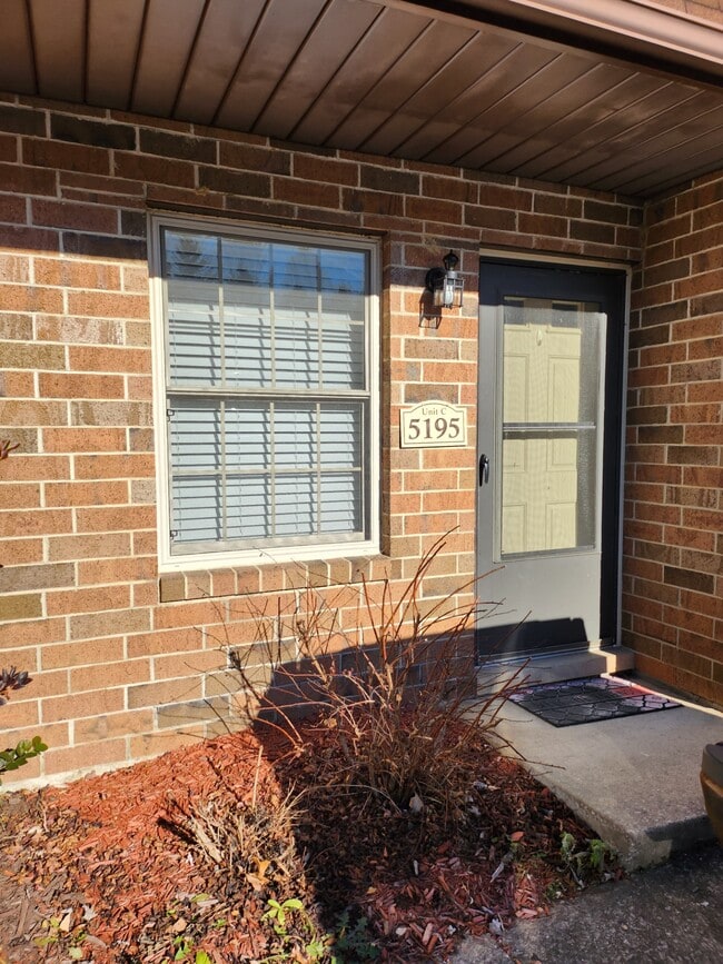 Building Photo - 5195 Cline Rd