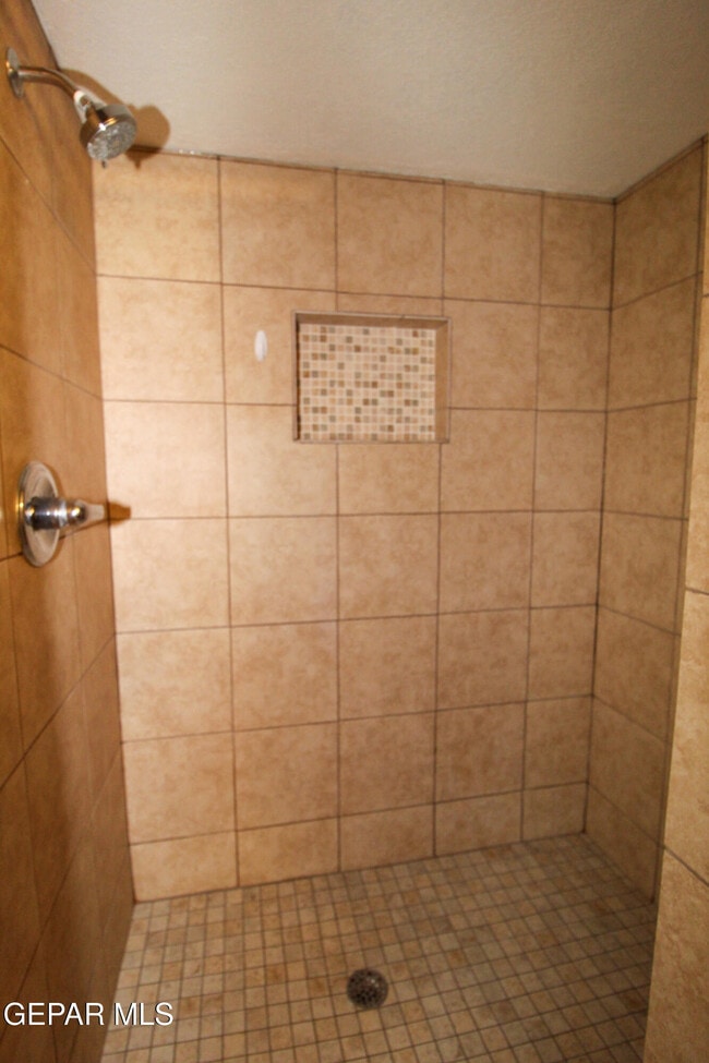 Building Photo - 1809 Pueblo Alegre Dr