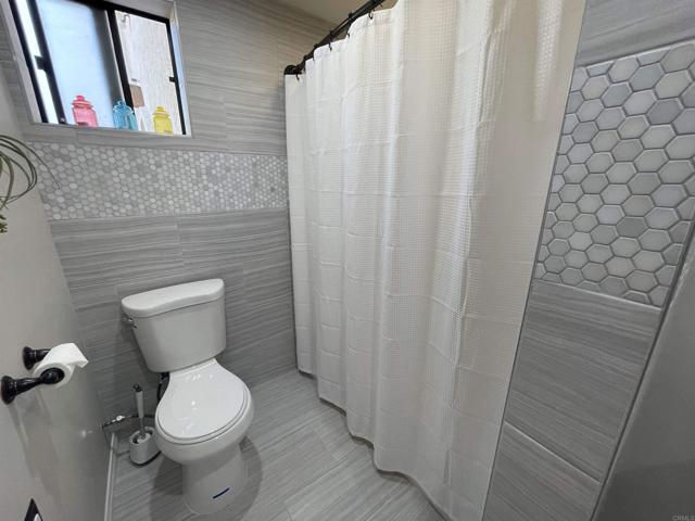 Building Photo - 15290 Moonglow Dr