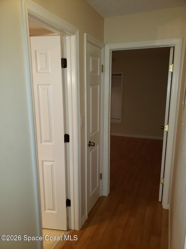 Building Photo - 2107 Hidden Grove Ln