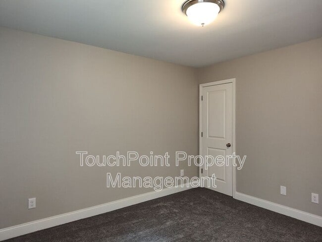 Building Photo - 9415 Segundo Ln