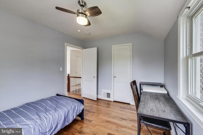 Building Photo - 4600 Jones Bridge Rd