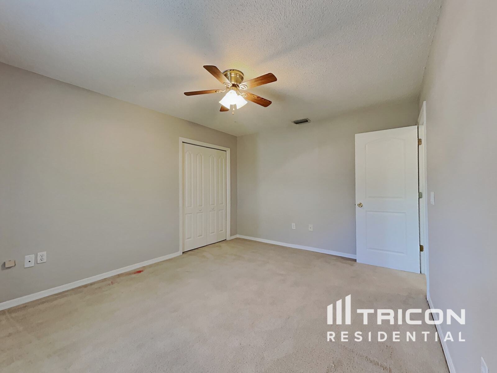 Building Photo - 7419 Valley Ct