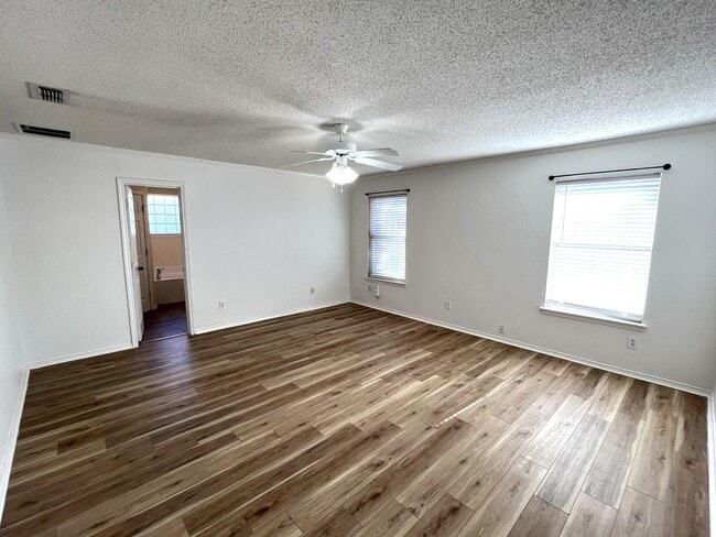 Building Photo - 1707 76th St