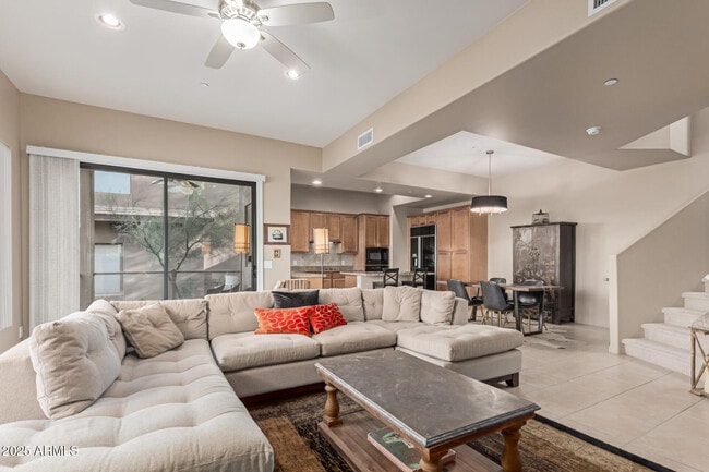 Building Photo - 16340 E Ridgeline Dr
