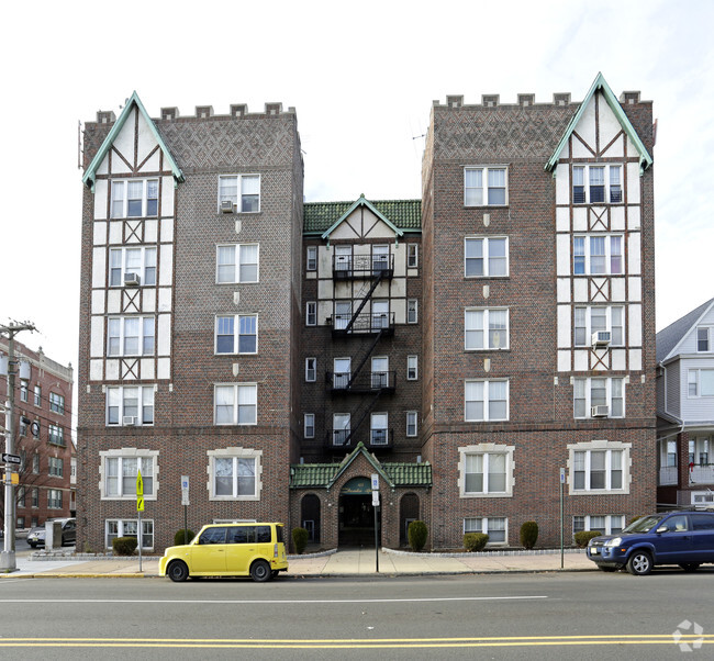 Building Photo - Paradise Apartments