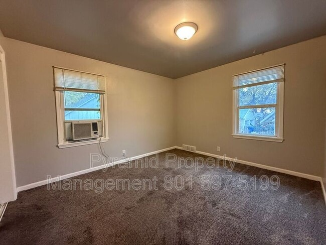 Building Photo - 1141 Rushton St