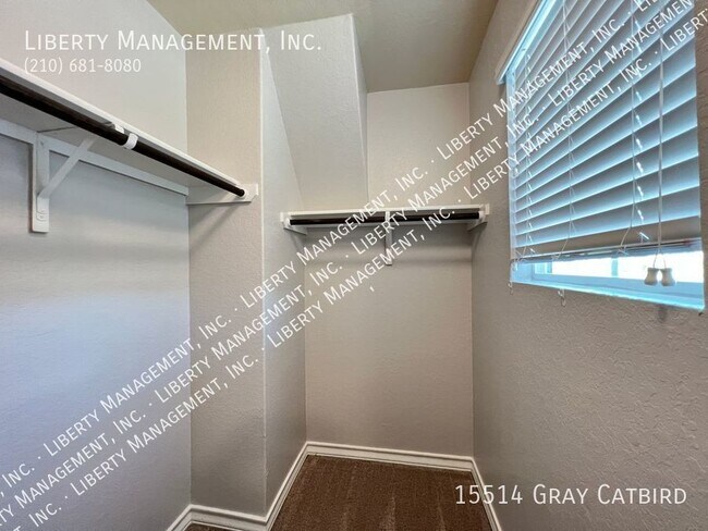 Building Photo - 5 Bedroom, 2.5 Bath Home in Redbird Ranch