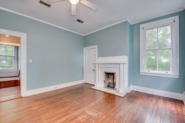 Building Photo - 1841 Ohio Ave