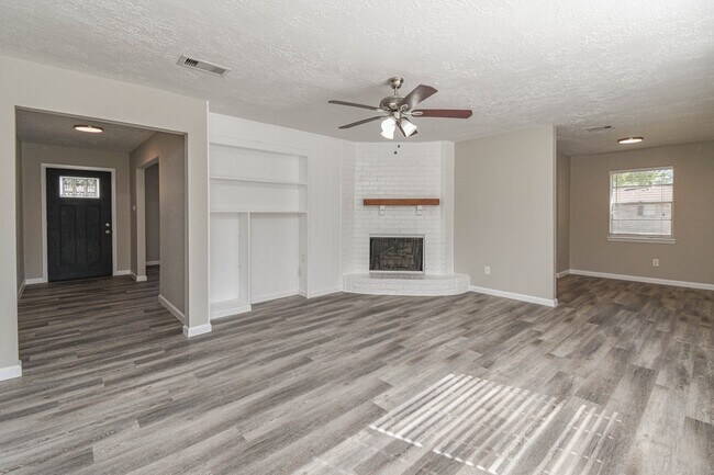 Building Photo - 4318 Burkegate Dr