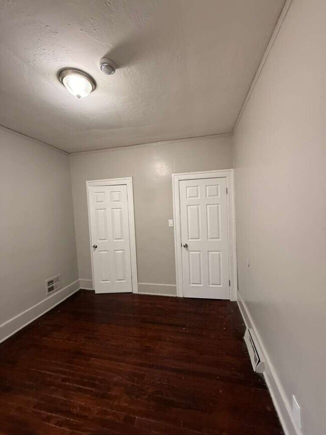 Building Photo - 13331 Strathmoor St