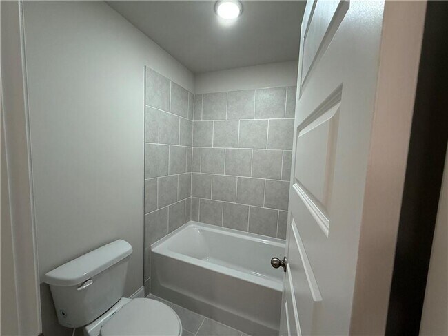 Building Photo - 7327 Rocklin Ln