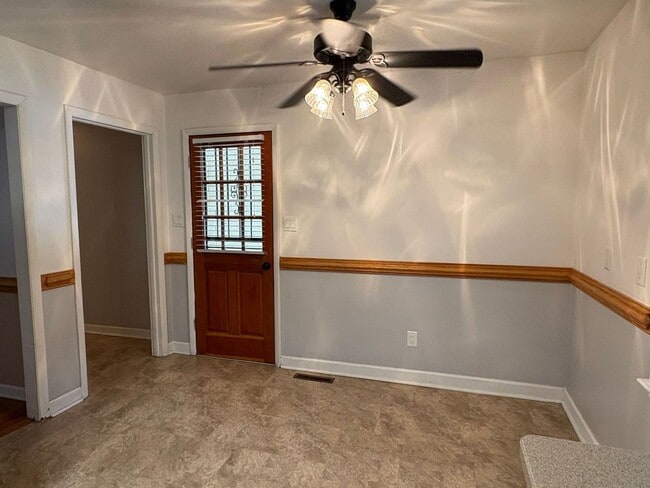 Building Photo - 1849 Oyster Bay Ln