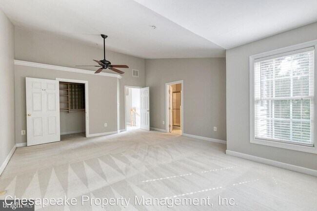 Building Photo - 3 br, 3.5 bath House - 10801 Wadsworth Road