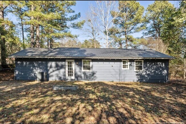 Building Photo - 216 Treadway Ct