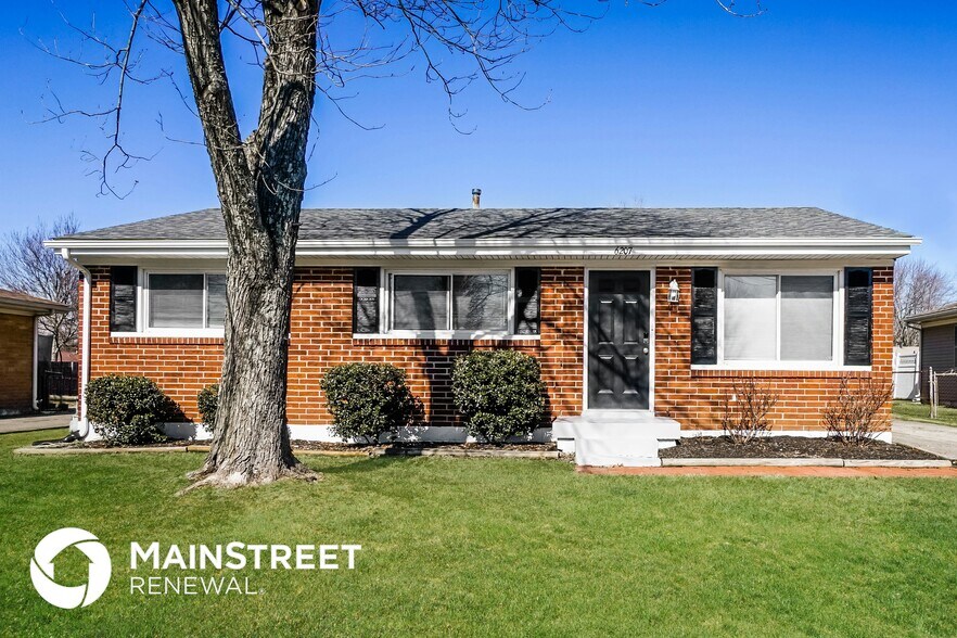 Primary Photo - 6207 Red Spruce Dr