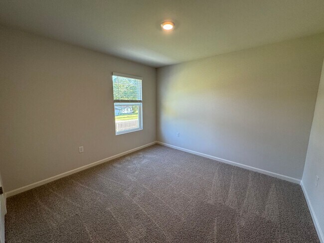 Building Photo - Brand New 5/3 House in Armuchee- $2,295