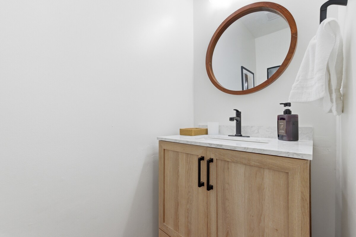 Building Photo - 316 Bridlewood Ct