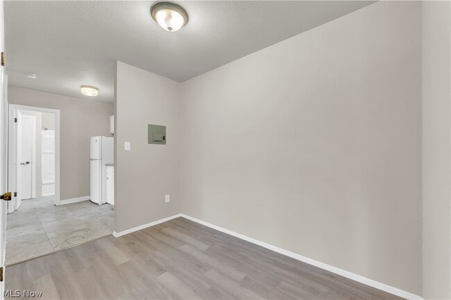 Building Photo - 1415 Wyandotte Ave