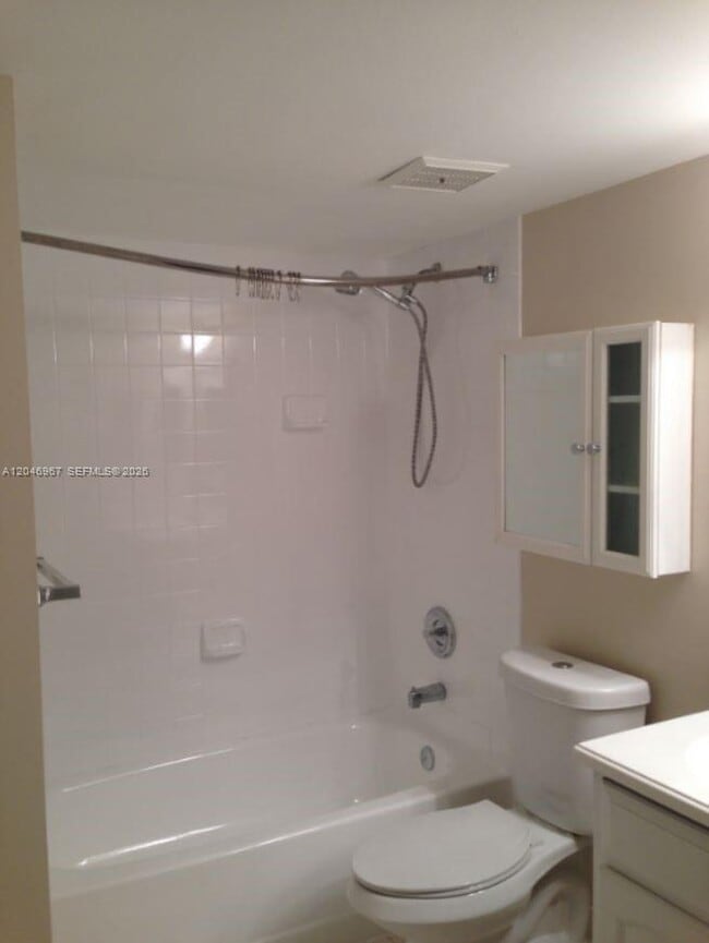 Building Photo - 9257 SW 138th Pl