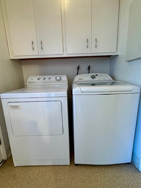 Building Photo - 35 Miramonte Dr