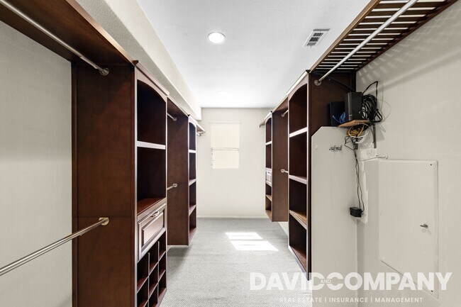 Building Photo - 9105 Calvin Way