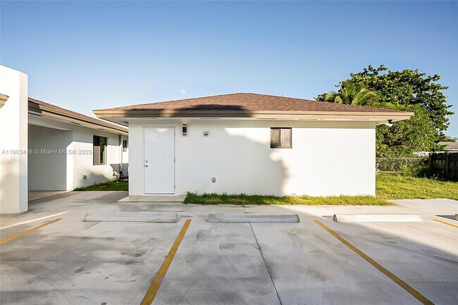 Building Photo - 10362 SW 180th St