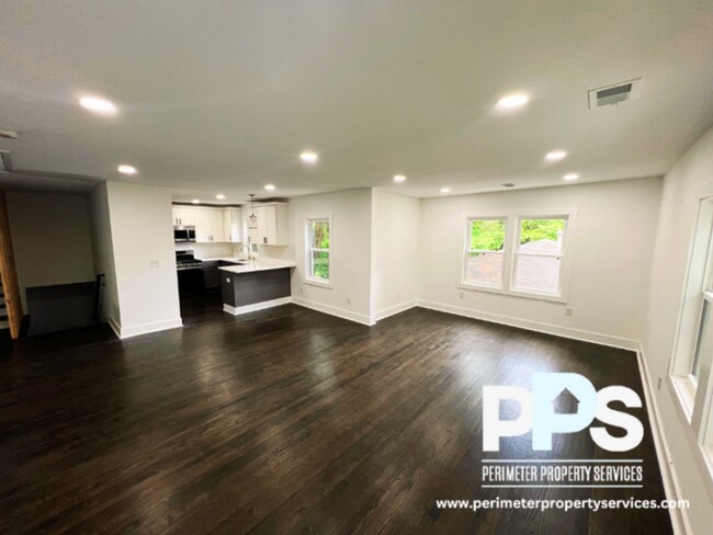 Building Photo - 1064 Westmoor Dr NW
