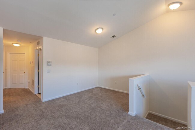 Building Photo - 316 Flurry Ln